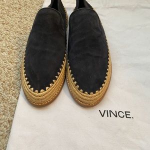 VINCE, NAVY SUEDE RAFFA SHOE
